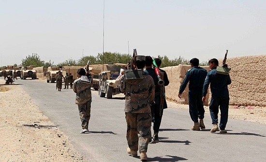 طالبان تقتل 12 من الأمن الأفغاني بهجومين منفصلين