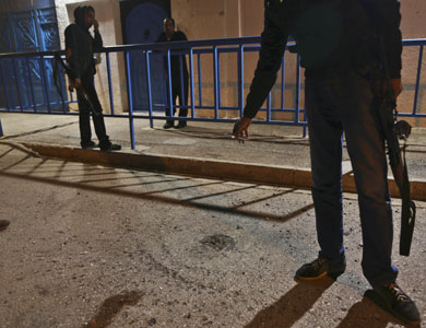انفجار قذيفة قرب القنصلية التونسية ببنغازي ولا ضحايا انفجار قذيفة قرب القنصلية التونسية ببنغازي ولا ضحايا
