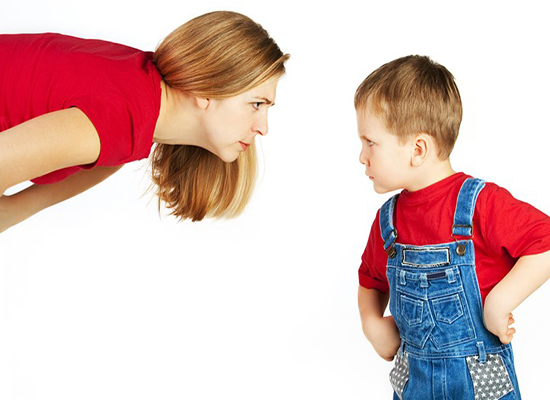 5 طرق تجعل ابنك يستجيب لأوامرك.. تعرف عليها 5 طرق تجعل ابنك يستجيب لأوامرك.. تعرف عليها