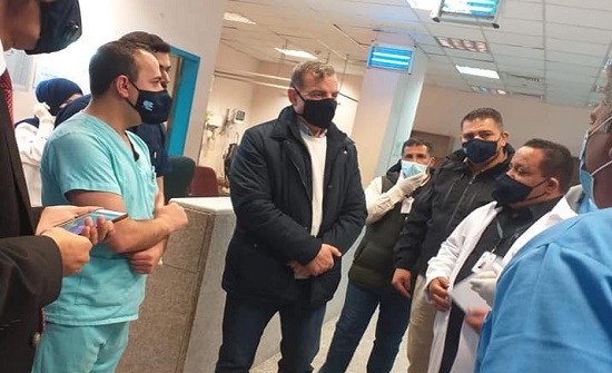 وزير الصحة يتفقد مستشفى البادية الشمالية الحكومي