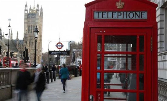 بريطانيا.. اعتداء على مدرسة إسلامية وتمزيق مصاحف