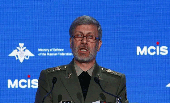وزير الدفاع الإيراني: لن نتفاوض مع أحد حول قدراتنا الصاروخية والدفاعية وزير الدفاع الإيراني: لن نتفاوض مع أحد حول قدراتنا الصاروخية والدفاعية