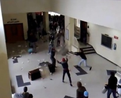 ذبحتونا : العنف الجامعي ما زال ينخر في جامعاتنا ... والحكومة عاجزة ذبحتونا : العنف الجامعي ما زال ينخر في جامعاتنا ... والحكومة عاجزة