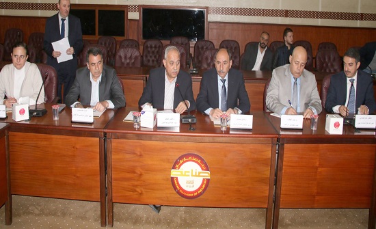 وزير الاشغال: تحديث كودة الخرسانة الإنشائية لتحسين الطرق