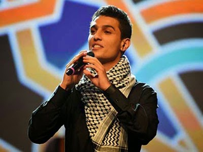 محمد عساف ينعي سميح القاسم بكلمات مؤثرة