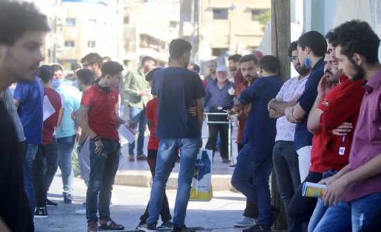 10 دنانير رسم "لكل مادة" معادة في " التوجيهي"