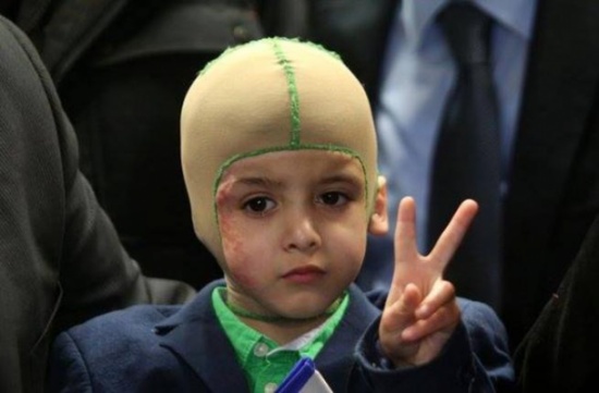 بالصور ..الطفل الفلسطيني أحمد الدوابشة يلتقى لاعبي نادي ريال مدريد بالصور ..الطفل الفلسطيني أحمد الدوابشة يلتقى لاعبي نادي ريال مدريد