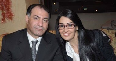 محمد فودة يحتفل بعيد ميلاد زوجته غادة عبد الرازق على الفيس بوك محمد فودة يحتفل بعيد ميلاد زوجته غادة عبد الرازق على الفيس بوك