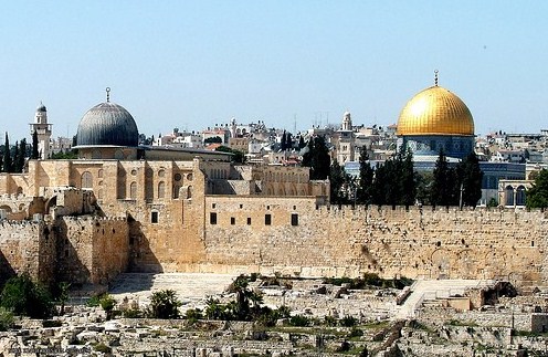 الخارجية الفلسطينية تحذر من خطورة الاستيطان المحيط بالأقصى الخارجية الفلسطينية تحذر من خطورة الاستيطان المحيط بالأقصى