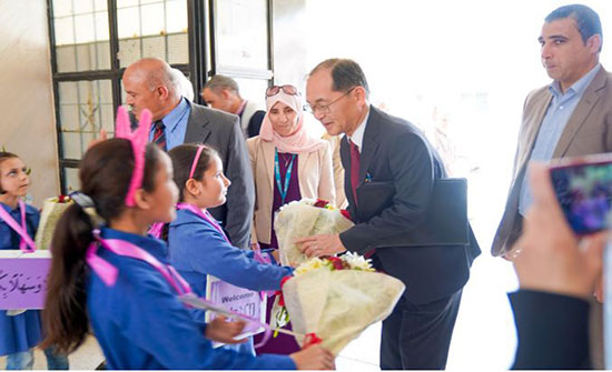 منحة يابانية لليونيسيف لتحسين البيئة الصحية بالمدارس