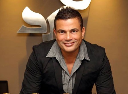 مصادر بالمطار تؤكد زواج عمرو دياب سرا بدينا الشربيني مصادر بالمطار تؤكد زواج عمرو دياب سرا بدينا الشربيني