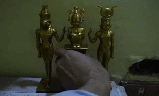 فضيحة.. آثار مصر معروضة للبيع على الإنترنت بأمريكا (صور)