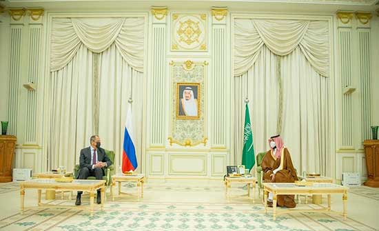 ولي العهد السعودي يبحث مع وزير خارجية روسيا مستجدات المنطقة ولي العهد السعودي يبحث مع وزير خارجية روسيا مستجدات المنطقة