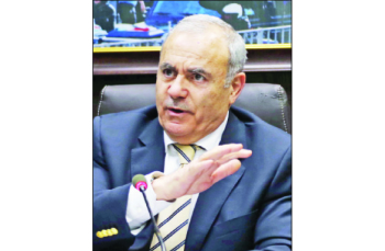 الور يلتقي وفدا استثماريا صينيا