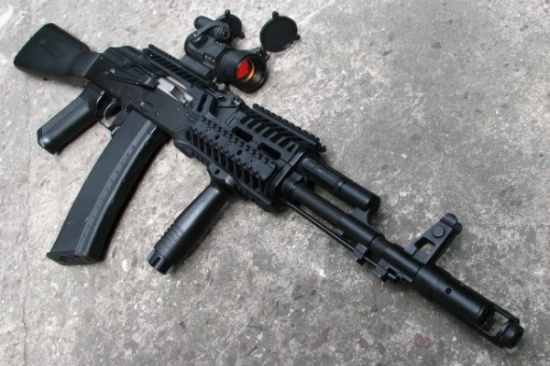 خلافات سابقة بين مطلوب وصاحب محل ... تنتهي بمقتل صديق الأخير