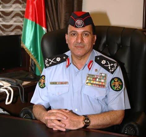 مدير الامن العام يستقبل سفيرة الفلبين