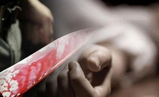 ذبح زميلته في العمل لأنه يشعر بـ”الاضطهاد”: أعدموني