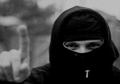 النائب العام المصري يأمر باعتقال خمسة أشخاص من مؤسسي جماعة بلاك بلوك