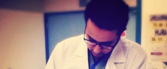سعودي درس الطب ليعالج نفسه من هذا المرض الغامض.. وهذه قصته سعودي درس الطب ليعالج نفسه من هذا المرض الغامض.. وهذه قصته