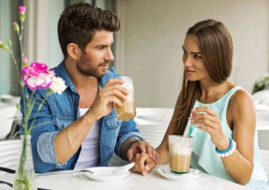 كيف تجعلين الرجل يطاردكِ؟ 5 نصائح إعتمديها كيف تجعلين الرجل يطاردكِ؟ 5 نصائح إعتمديها