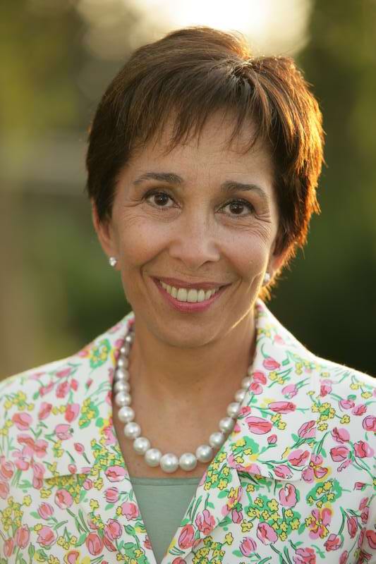 الاميرة بسمة تطلق اول قمة تكنولوجية للشباب باللغة العربية