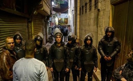 القاهرة : العثور على جثة مصري مفصول الرأس داخل سوبر ماركت القاهرة : العثور على جثة مصري مفصول الرأس داخل سوبر ماركت