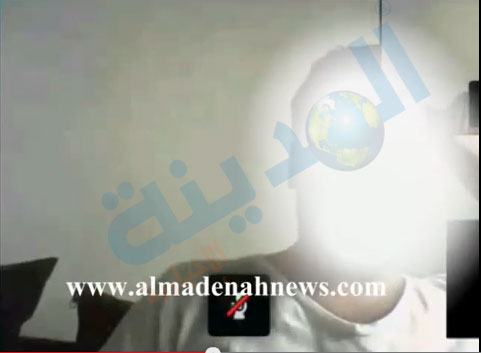 أردني يفاجأ بـ " أعضائه التناسلية " معروضة على " يو تيوب " ( فيديو ) أردني يفاجأ بـ " أعضائه التناسلية " معروضة على " يو تيوب " ( فيديو )