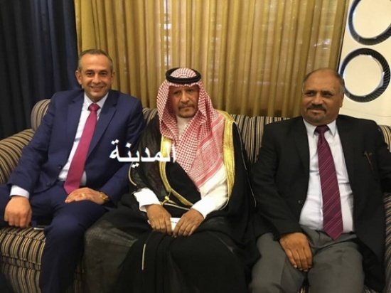 بالصور : ترحيب النواب بابو تايه قي اول حضور له بعد المرحوم العمامرة بالصور : ترحيب النواب بابو تايه قي اول حضور له بعد المرحوم العمامرة