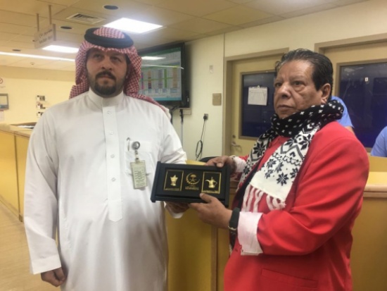 تكريم شعبان عبد الرحيم في السعودية تكريم شعبان عبد الرحيم في السعودية