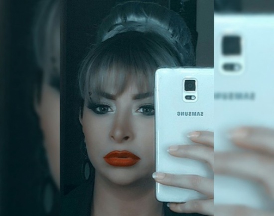 "Selfie" لديما بياعة في جلسة تصوير "Selfie" لديما بياعة في جلسة تصوير