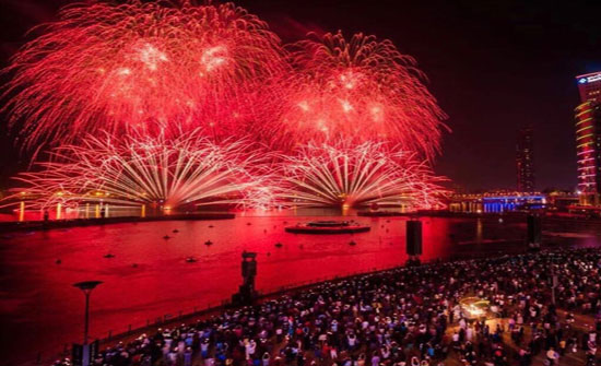 مظاهر احتفالات دبي بالعام الجديد (صور) مظاهر احتفالات دبي بالعام الجديد (صور)