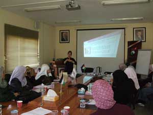 دورة تدريبية حول سرطان الثدي لمؤسسات المجتمع المدني في الطفيلة