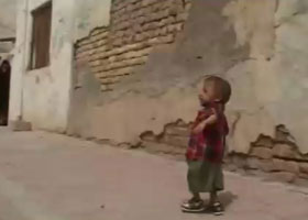 عراقي يستعد لدخول "غينيس" للأرقام القياسية كأقصر رجل في العالم