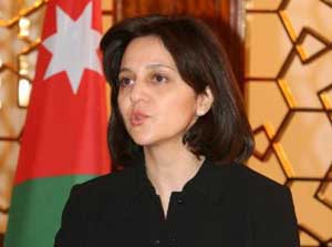 وزيرة التنمية الاجتماعية تحاضر في جامعة الزيتونة 