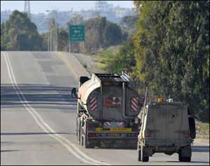 الاحتلال تستهدف ممتلكات الفلسطينيين شرقي رفح  