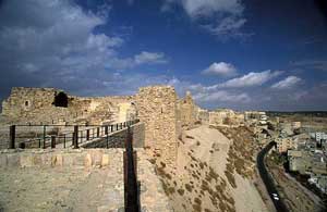 ندوة حوارية حول التعايش الاسلامي المسيحي في الكرك