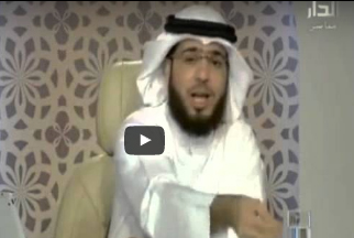 هل يجوز قراءة القرآن الكريم بغير حجاب " فيديو "