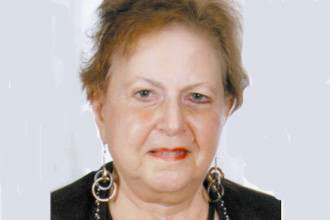 رئيسة الطائفة اليهودية: مبارك أب للمصريين بكل طوائفهم