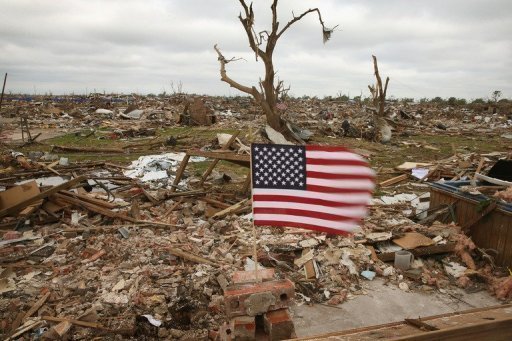 أعاصير تجتاح مدينة أوكلاهوما وتقتل 5 أشخاص