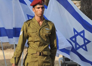 سائح يحاول طعن شرطي إسرائيلي بكنيسة القيامة 