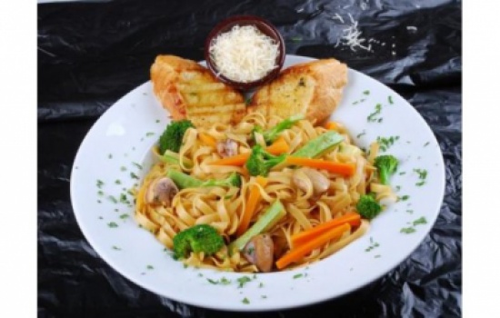 حضّري المعكرونة الصينية بسرعة وسهولة