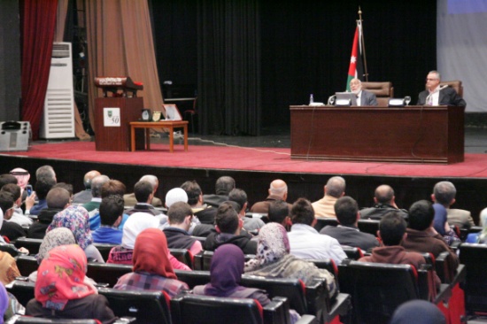 النجار يحاضر في "الأردنية"