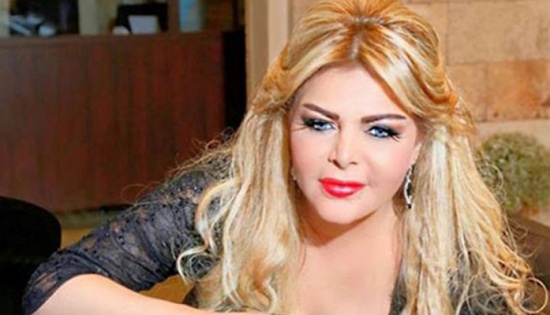 بالفيديو -فلة الجزائرية تتراجع عن اعتزالها الغناء بعد شهر واحد من القرار... والسبب غير مقنع بالفيديو -فلة الجزائرية تتراجع عن اعتزالها الغناء بعد شهر واحد من القرار... والسبب غير مقنع