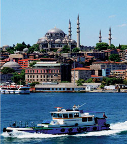 افتتاح أول شاطئ للعراة في تركيا