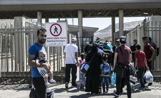 العراق وسوريا يبحثان إعادة فتح المعابر الحدودية بينهما