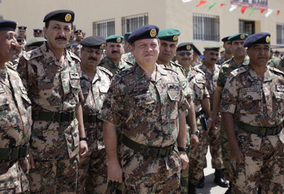 القائد الاعلى يزور كتيبة الراجمات التابعة لمدفعية الجيش