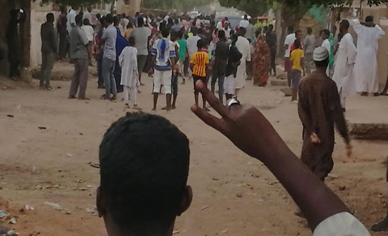 بالفيديو : السودان.. مقتل بائع متجول والحكومة تتفقد المتضررين بالفيديو : السودان.. مقتل بائع متجول والحكومة تتفقد المتضررين