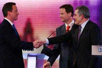 حزب براون يواجه خسارة السلطة بعد 13 عاماً من حكم بريطانيا 