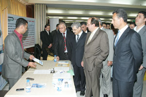 معرض للوظائف في "الأردنية" : توقع  توفير أكثر من ثمانمائة فرص عمل 