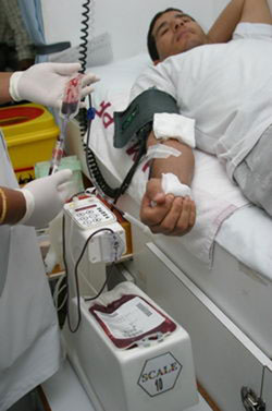 حملة للتبرع بالدم بجامعة مؤتة 